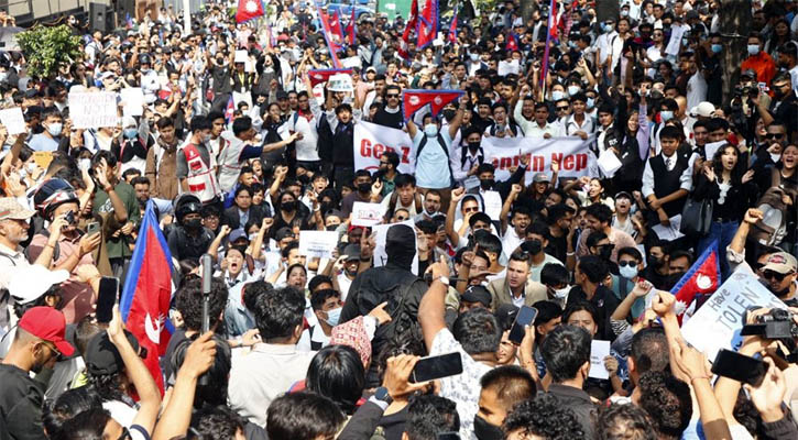 নেপালের সংকট: রাস্তায় জেন-জি, লক্ষ্য নতুন নেতৃত্ব